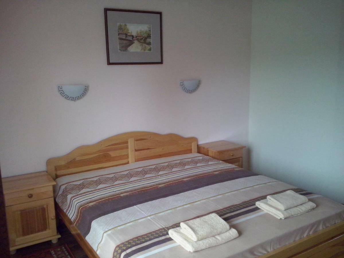 Guest House Friends Emen Экстерьер фото