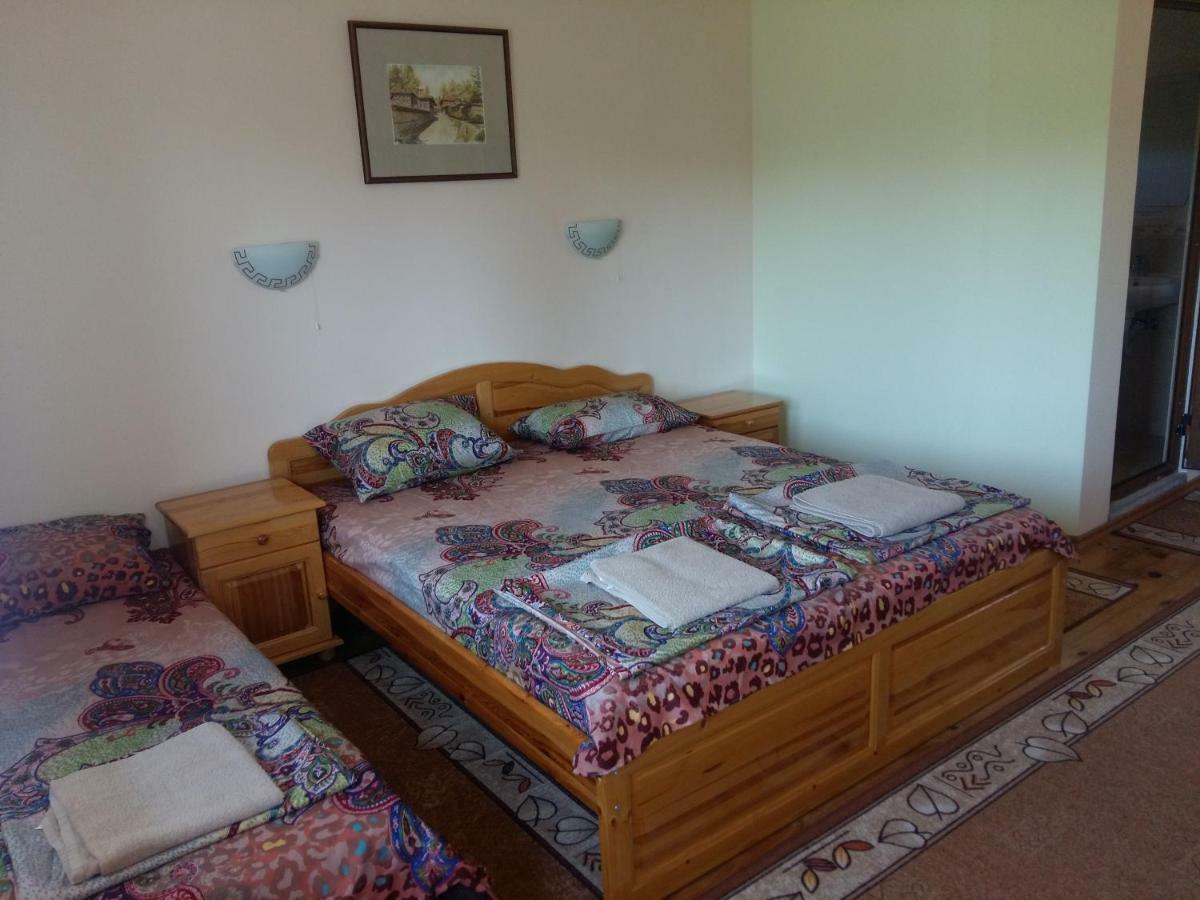 Guest House Friends Emen Экстерьер фото